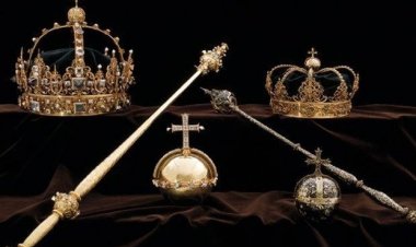 Kraliyet Ailesinin Kayıp Tacı Mahalle Çöplüğünde Bulundu