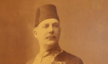 Osmanlı Madalyası ile Türklerle Savaşan Türk Charlie'nin hikayesi