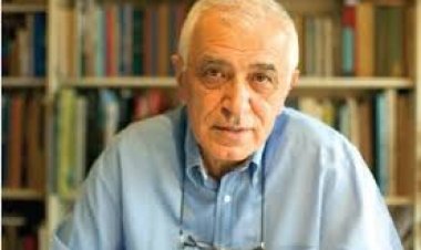 Mimar Sinan Genim, fotoğraf arşivini Atatürk Kitaplığı'na bağışladı