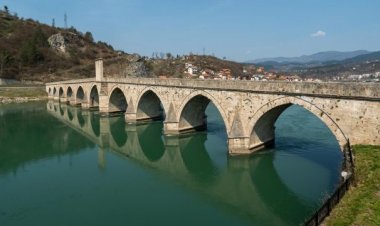 Drina Köprüsü'nün restorasyonu tamamlandı