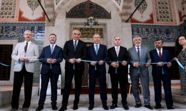 Restorasyonu biten Hatice Turhan Valide Sultan Türbesi törenle açıldı