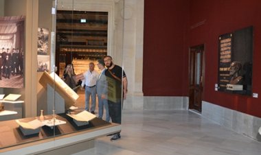 İstanbul Arkeoloji Müzesi'nde tadilattan çıkıp ziyarete açılan bölümlere ilgi yoğun