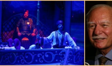 5. Murad'ın torununun torunu dedesi adına sahnelenen baleyi izledi