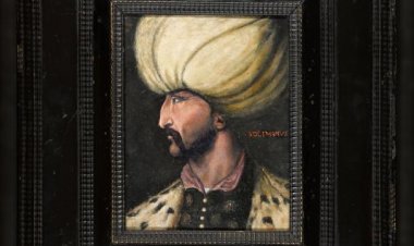 Kanuni Sultan Süleyman'ın portresi 438 bin 500 sterline satıldı