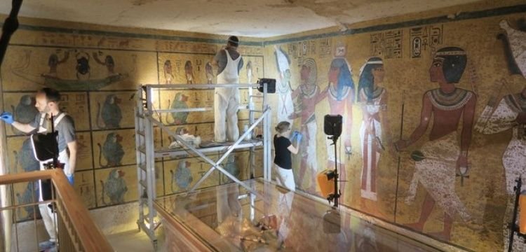 Firavun Tutankhamun'un mezarında 10 yıldır süren restorasyon bitti.