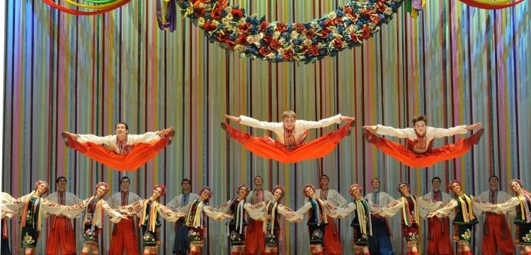 Ukrayna Ulusal Dans Topluluğu Aspendos Sahnesinde