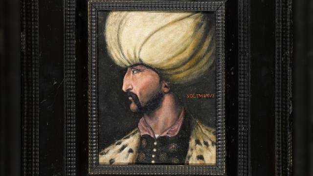 Kanuni Sultan Süleyman'ın portresi 438 bin 500 sterline satıldı