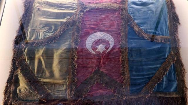 Osmanlı mirası 9 sancak sergileniyor