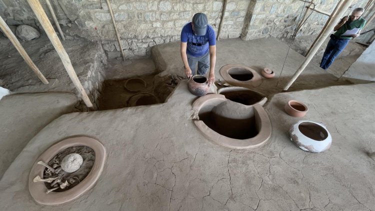 Harput Kalesi'nde bin yıllık saray mutfağı bulundu